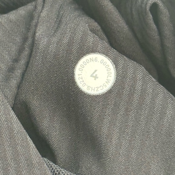 Lululemon Beyond the Studio Jogger Size 4 - Picture 12 of 15